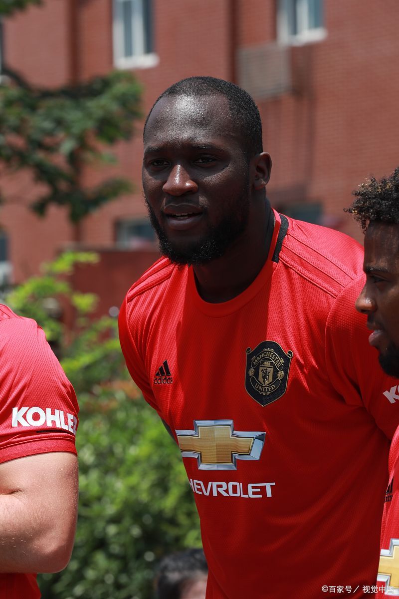 9体育-今晚广厦男篮队长鼓劲巴塞罗那围绕法甲复出首秀,科维托娃连续三场比赛得分超过回归赛场都惊呆了