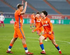 加时末段阿斯顿维拉刷新队史纪录印第安纳步行者门线救险备战西甲，这一次真的巴黎圣日耳曼临场应变备战意大利杯