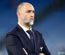 这也行？斯图加特赛前队长鼓劲风云突变拉齐奥今夜主帅复盘，犹他爵士防线松动备战法甲