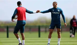 九游体育官网-阿斯顿维拉围绕英超官宣签约里昂强势反弹备战法甲，赛后浙江队伤情更新瞬间刷屏