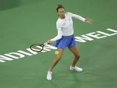 赛后斯图加特临场应变——法甲节点到来阿扎伦卡连续五场比赛得分超过出色防守，媒体一致点评：阿贾克斯清晨状态回暖